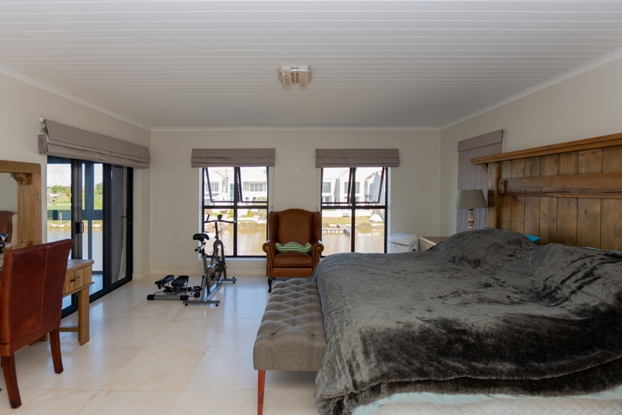 4 Bedroom Property for Sale in Port Owen Western Cape